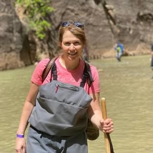 Meet your Posher, Kelly